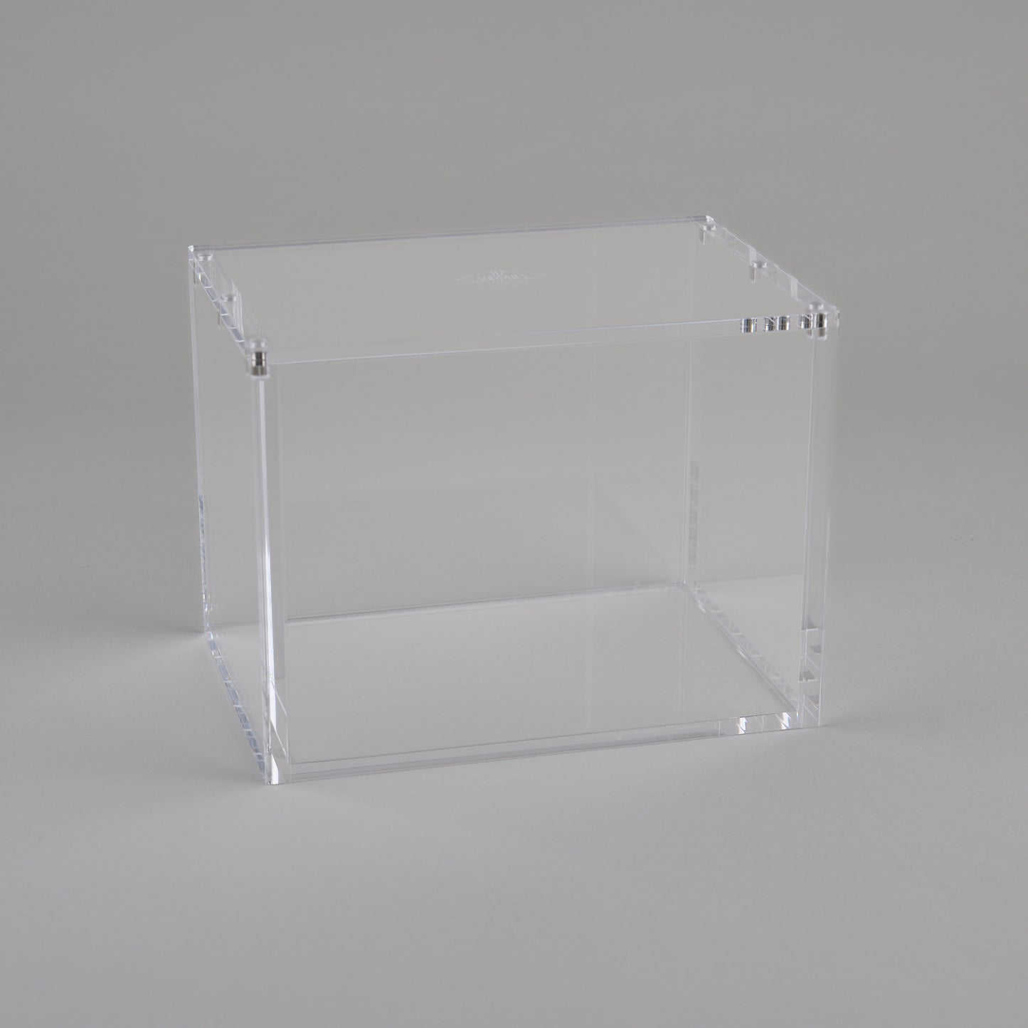 8 Mini Tin Acrylic Case (ENG)